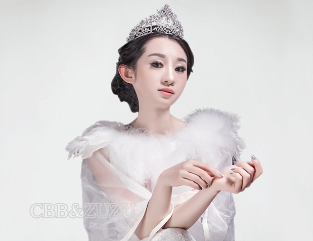 lulu，藏宝阁，团队，lulu藏宝阁团队没有完美的个人，只有完美的团队 把汗水变成珍珠，把梦想变成现实 要成功，先发疯，下定决心往前冲 加入我，成就你，我在这里等你加入。