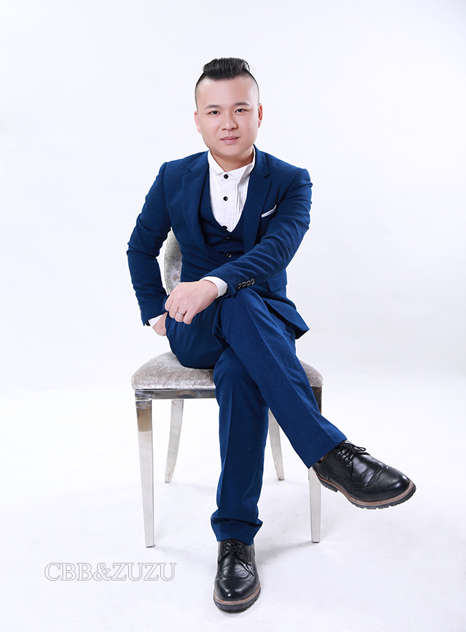 CBB小郑，团队，小郑团队不吃饭不睡觉，打起精神赚钞票