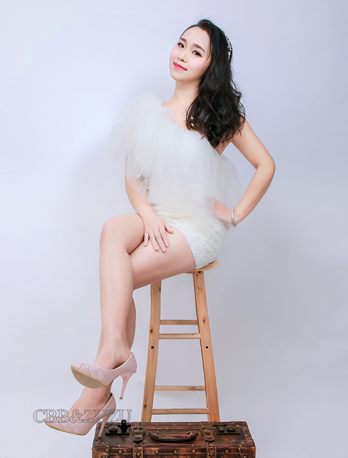 CBBY女王，团队，Y女王团队,你若盛开 蝴蝶自来团队层层扶持！各级别针对性教授！2016.5获雪大赠送宝马一台！2016.10获雪大赠送玛莎拉蒂一台！最短时间培养千万省代两名！加入我！成就你！